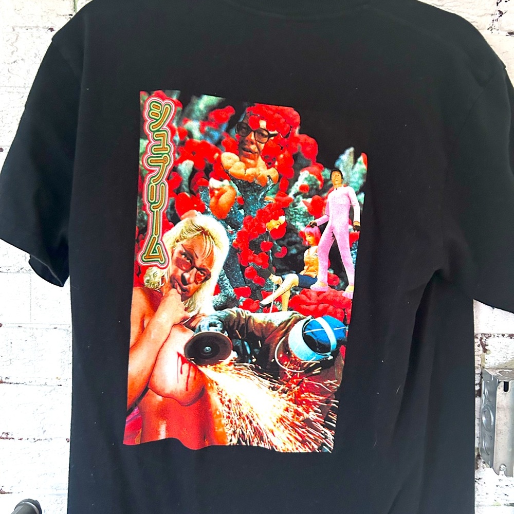 WORN ONCE SUPREME SHIRT
